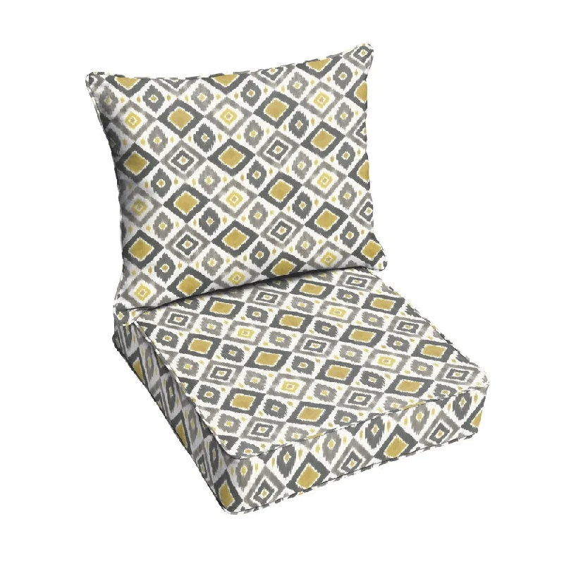 Grey/ Gold Diamonds Indoor/ Outdoor Corded Chair Cushion And Pillow Set